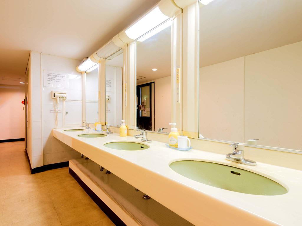 Kobe Student Youth Center Bagian luar foto